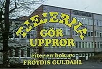 Tjejerna gör uppror poster