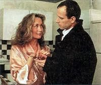 Une femme à suivre poster