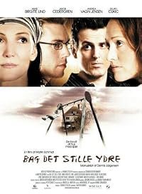 Bag det stille ydre poster